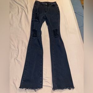 SHEIN Flared Jeans